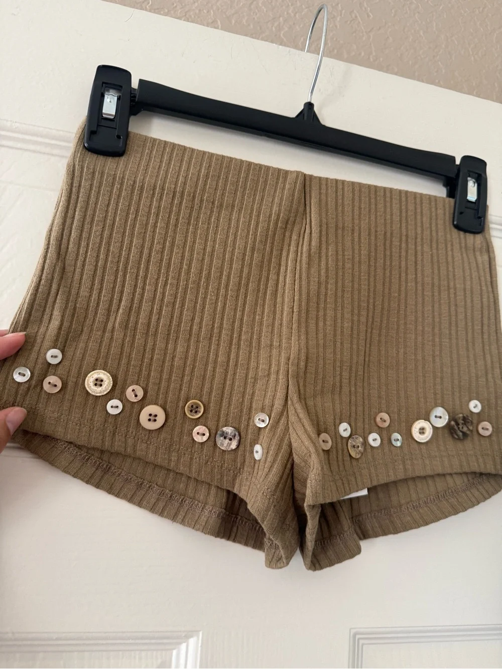 BNWT Zara Light Olive Green Rib Knit Button Shorts